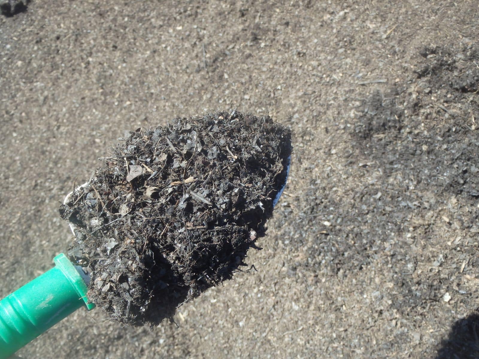 buy leaf mulch compost