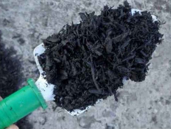 Black dyed mulch for bulk delivery in Maryland and Virginia