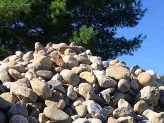 Pile of 5-8 inch river rock for bulk delivery in Maryland and Virginia