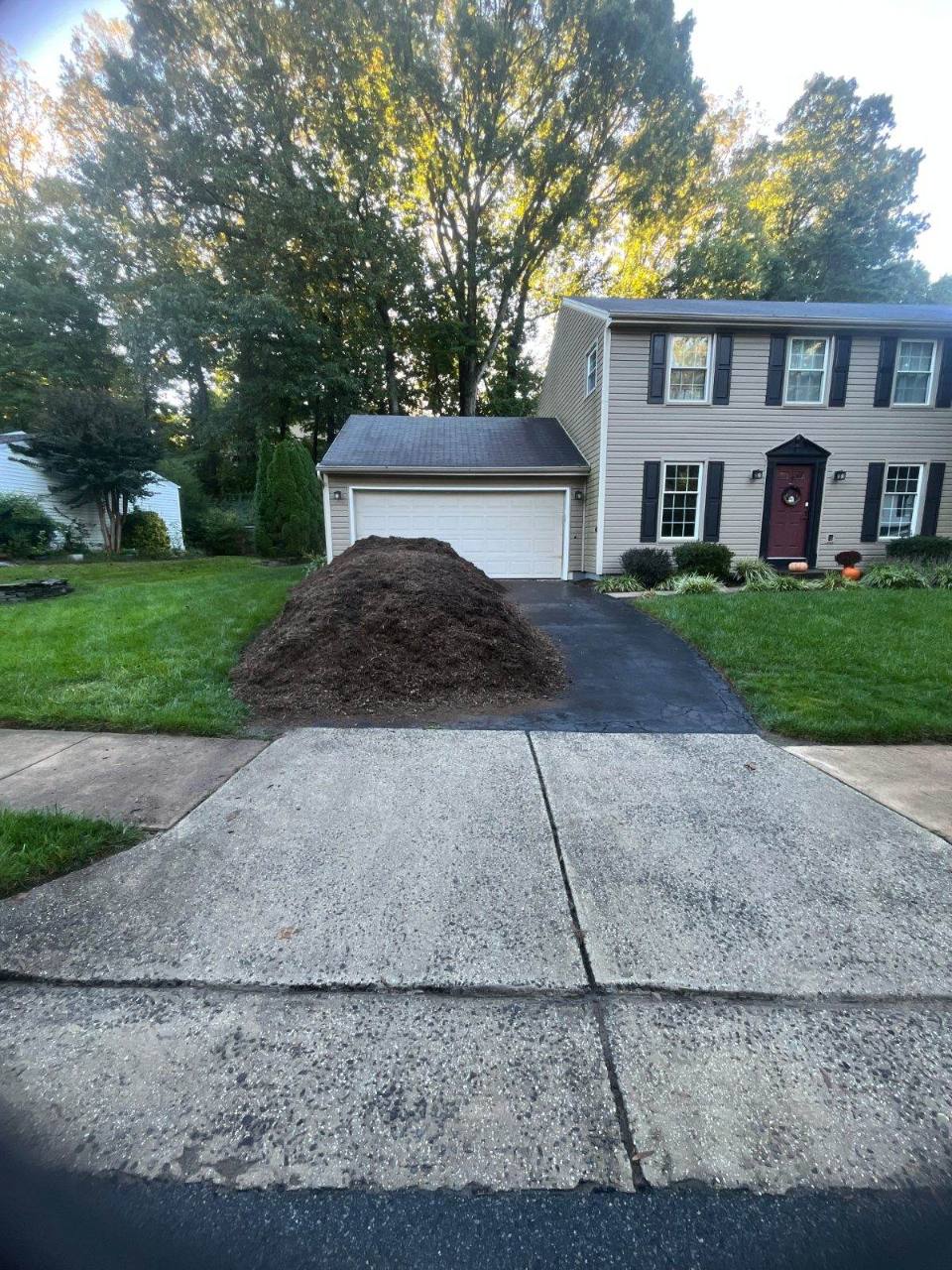 Bulk mulch delivered by Mulch & Stone in Springfield, VA