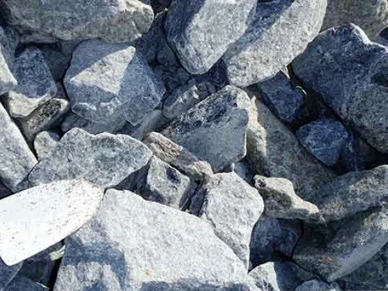 Bulk gabion stone pile