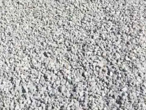 Close-up of white 3/4 inch gravel